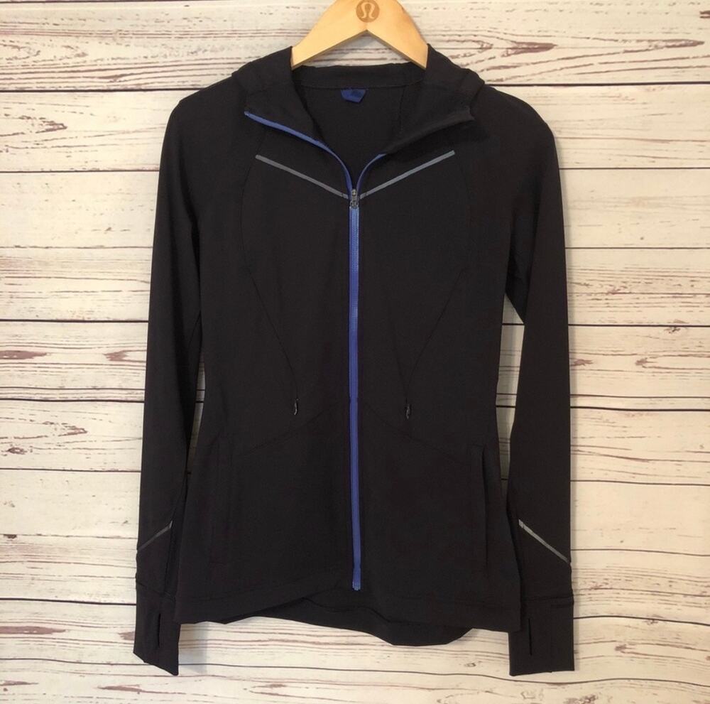Lululemon Rain On Train On Jacket Naval Blue Size 6 Hooded Running